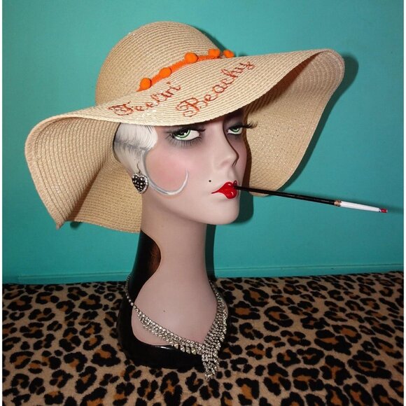 Vintage Feelin' Beachy Ivory Woven Sun Hat with orange pom pom fringe pinup - Picture 2 of 13